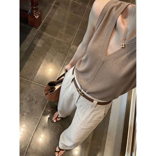 Velho dinheiro estilo linho com decote em v colete de malha camiseta feminina exterior verão 2026 novo estilo High-End c