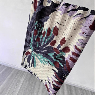 Saia plissada novo estilo Issey Miyake mais magro olhar saia impressa estilo fino plissado temperamento High-End saia lo