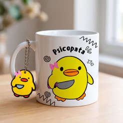 Caneca Personalizada Psicopato Pato com Faca Engraçada Porcelana 325 ml Presente com Chaveiro
