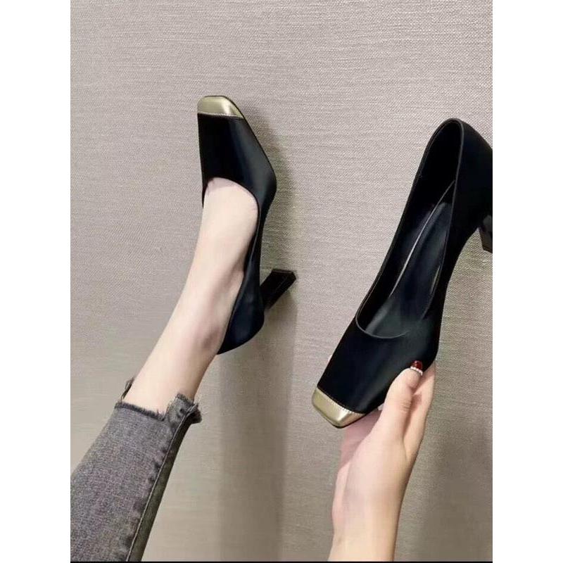 Retro dedo do pé quadrado sapatos de salto alto versão coreana novo estilo senhoras elegante cor combinando boca rasa sa
