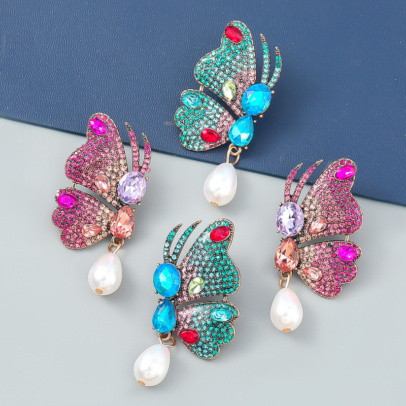 Brincos de pérola cravejados de diamantes, cor da moda, liga de diamante, brincos de borboleta, brincos femininos de flu