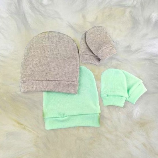 kit 4 peças, 2 toucas e 2 pares de luvas, enxoval de bebê, recém nascido, algodão canelado.