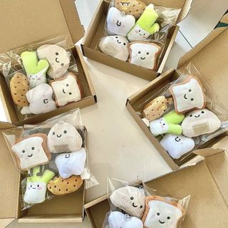 Japonês cura pequeno pingente bonito pequena comida boneca de pelúcia criativo pingente chaveiro boneca conjunto de cinc