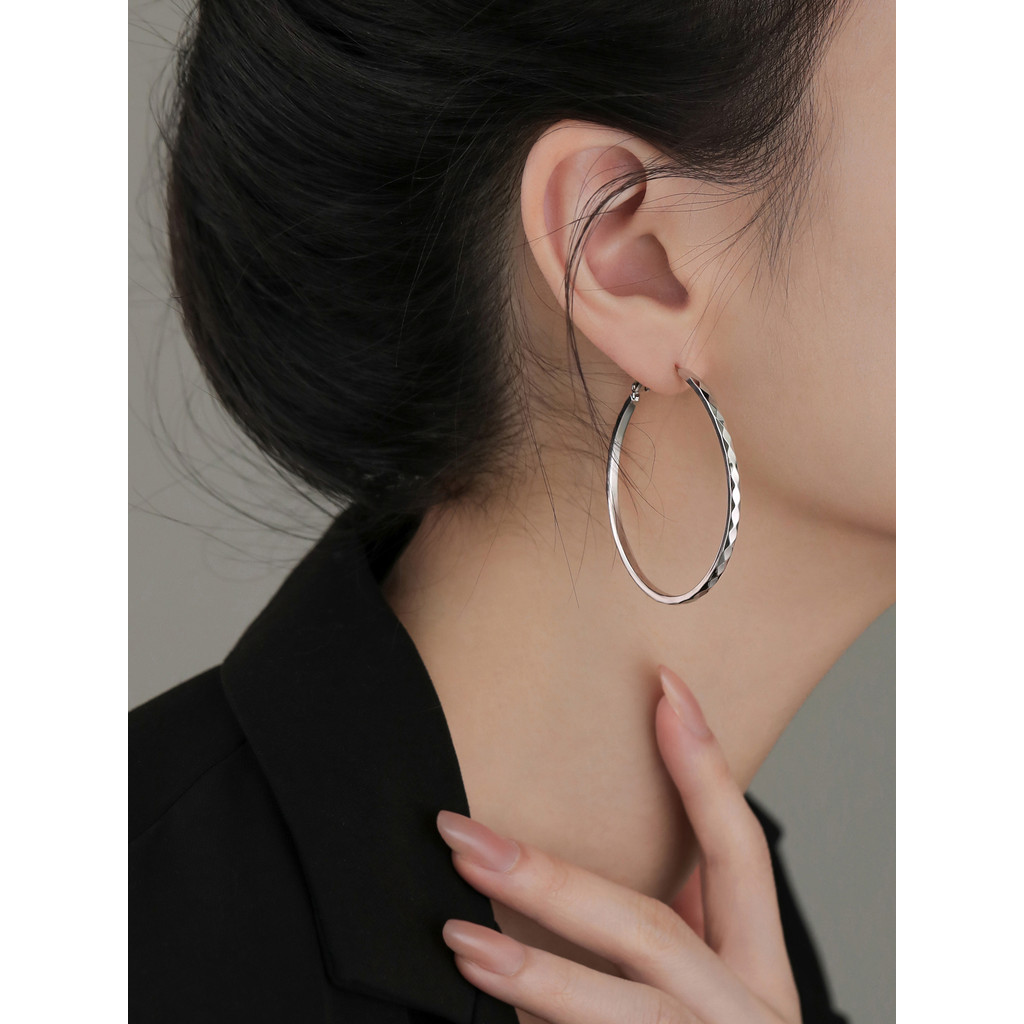 [Lane South] 999 Brincos de diamante de prata Nicho Design 2026 Novos brincos grandes de venda quente Brincos femininos 