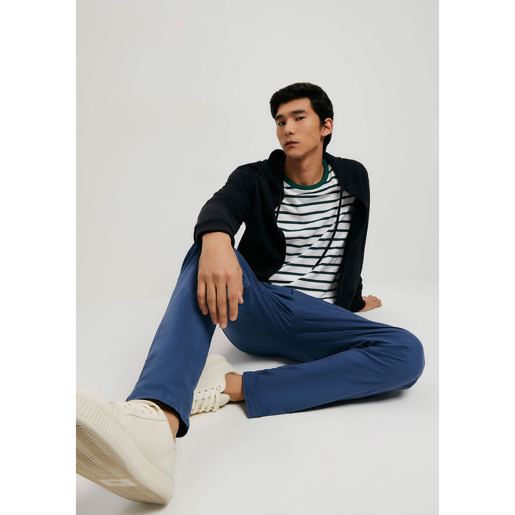 Calça Básica Masculina Chino Slim Em Sarja Com Elastano