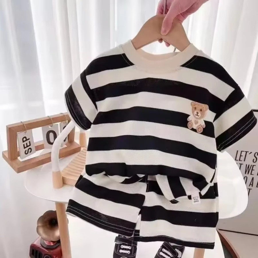 Verão Crianças Conjuntos Meninos Meninas De Manga Curta Listrado Camiseta + Shorts Conjunto Bebês Moda Em Torno Do Pesco