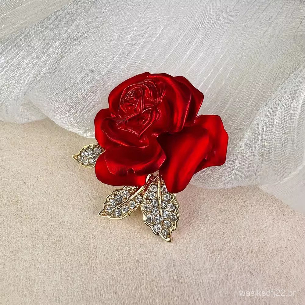 Broches de rosa vermelho com diamantes, roupas fixas de alta qualidade, ternos e acessórios para alfinetes femininos