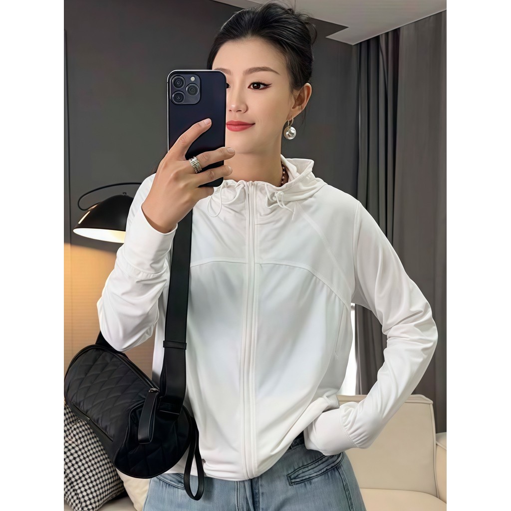 Curto gelo seda protetor solar roupas femininas 2026 verão novo estilo leve legal Casual solto esportes jaqueta com capu