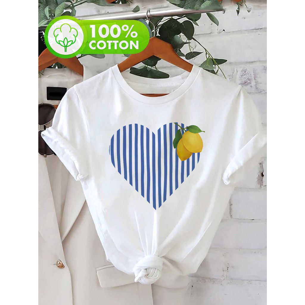Camiseta Feminina Estilosa Estampa Coração Limão e Listras Azuis Gola Redonda Delicada Algodão100% — imagem 2 de 2