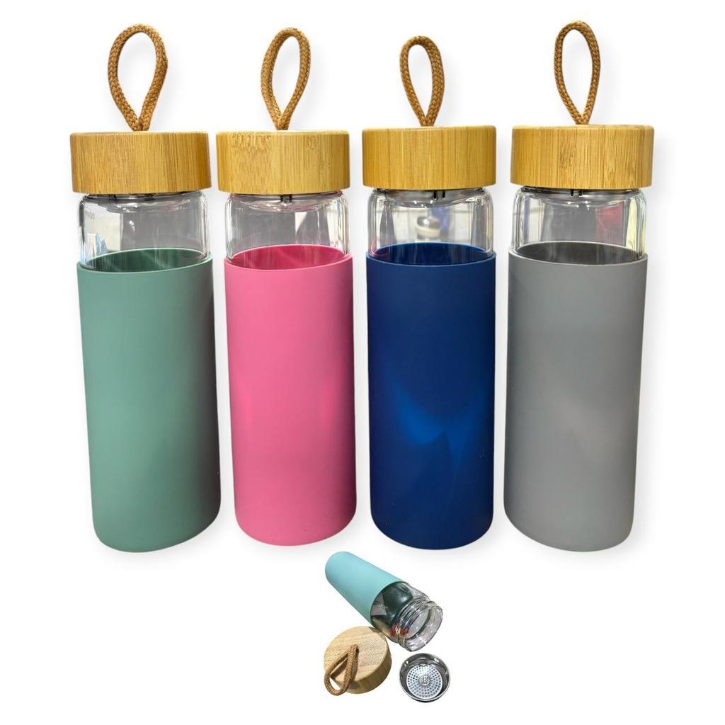 Garrafa em Vidro Resistente Borossilicato 500ml com Proteçao de silicone e Infusor para chá