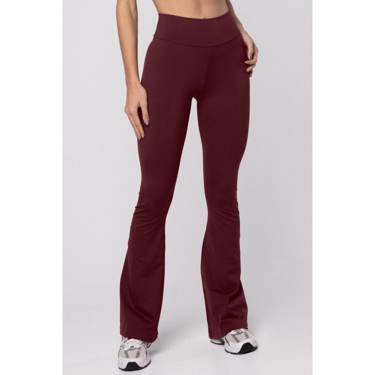 Calça Flare em Poliamida Puresense Vinho Garnet