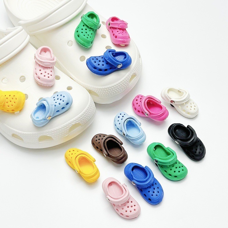 Criativo Mini chinelos pingente bonito buraco sapatos chaveiro pingente divertido All-Match pequenos acessórios pingente