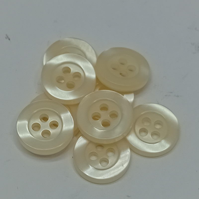 Botões Perolado 12mm 4 Furos Brilho Perolado 50Un 100Un 200Un confecção roupas artesanato casaco Botão 44975