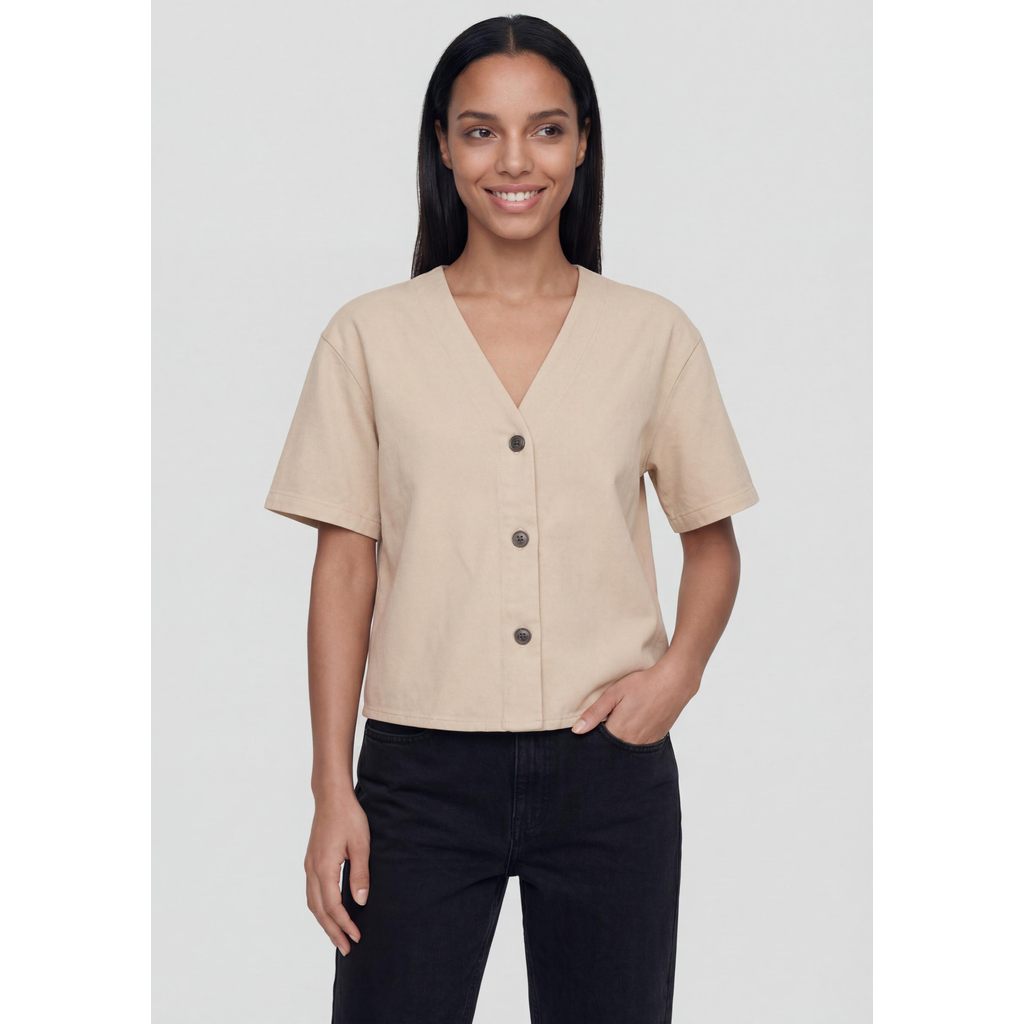 Blusa Feminina Em Tecido Plano