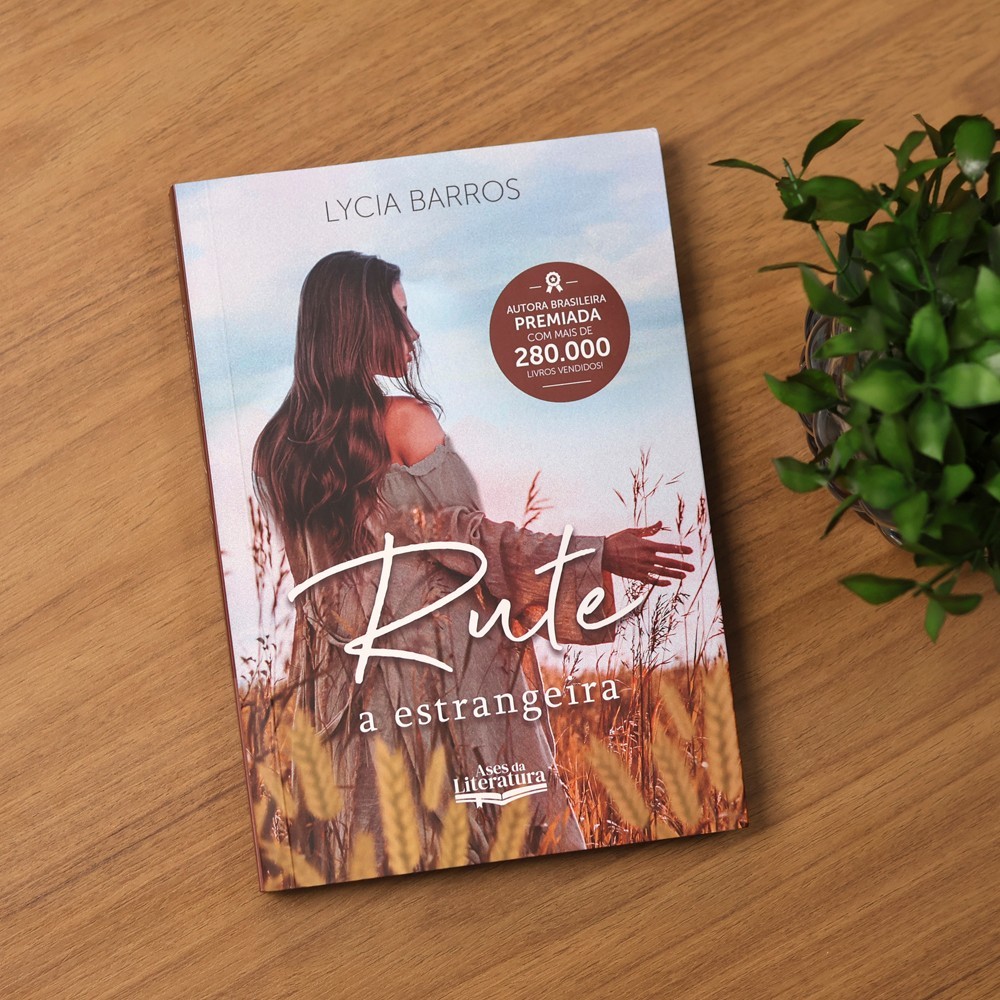 Rute, a Estrangeira | Lycia Barros — imagem 2 de 2
