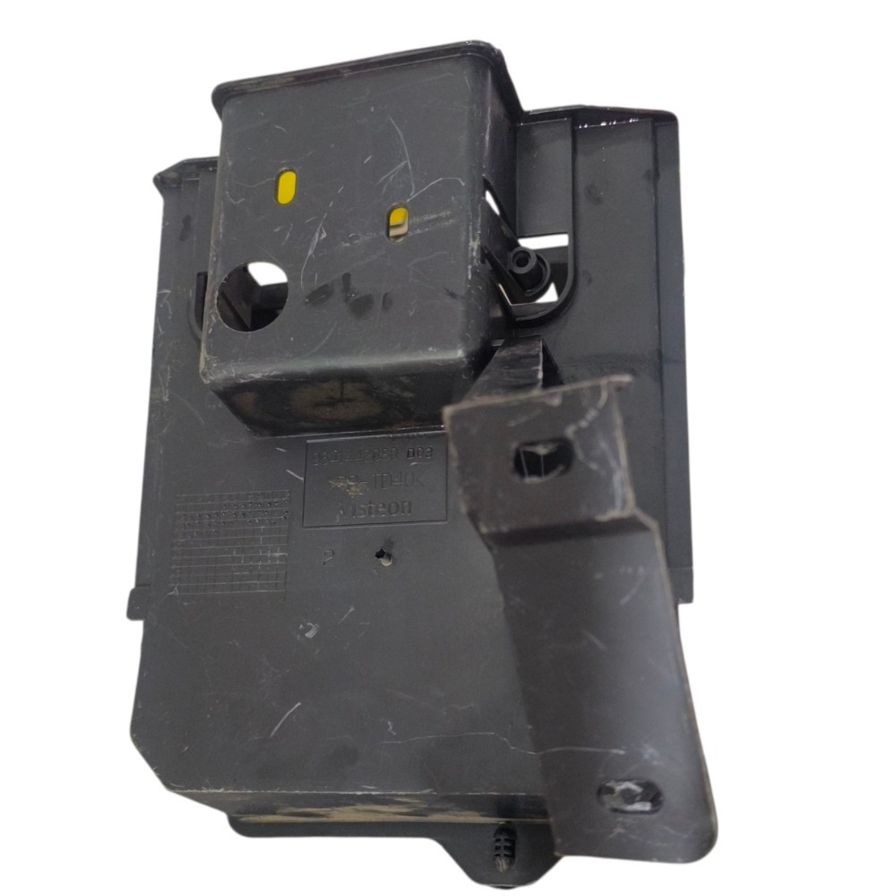 Suporte Caixa Fusíveis Bsi Peugeot 206 2000 a 2006