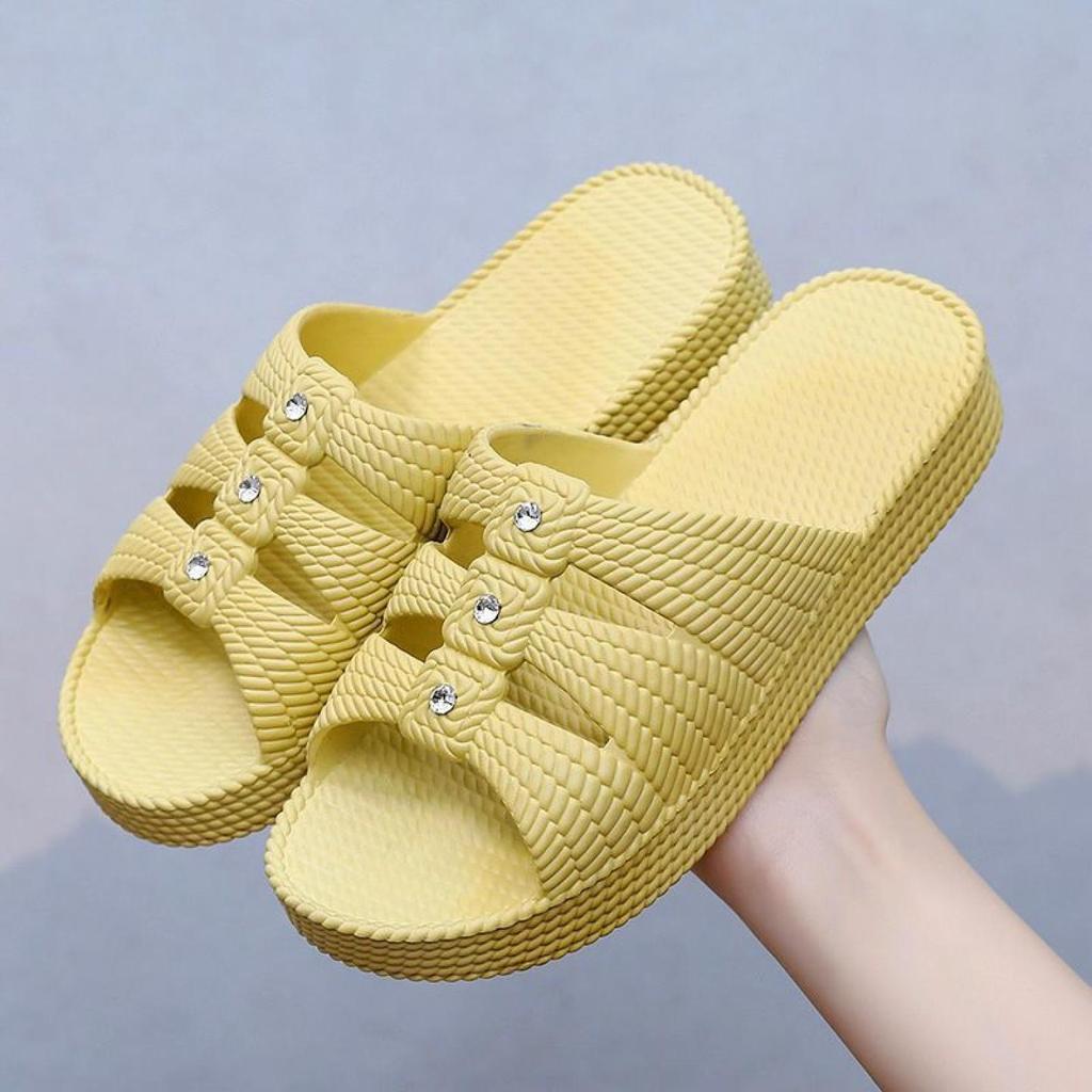 Moda mãe chinelos senhoras verão exterior usar sola grossa mãe novo estilo resistente ao desgaste diário antiderrapante 