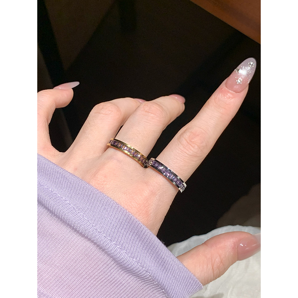 Roxo Qi Donglai roxo anel de diamante feminino nicho Design cauda anel luz luxo par anel Gypsophila titânio aço anel sim
