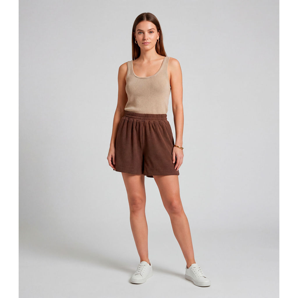 Shorts Feminino Moletinho Gorgurinho Infinita Cor Marrom