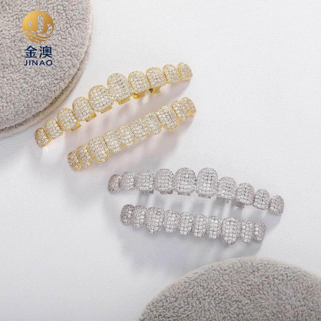 Dentes de zircônia 8A cravejados com micro-pavé de 10 dentes, joia de Halloween estilo hiphop N7R3