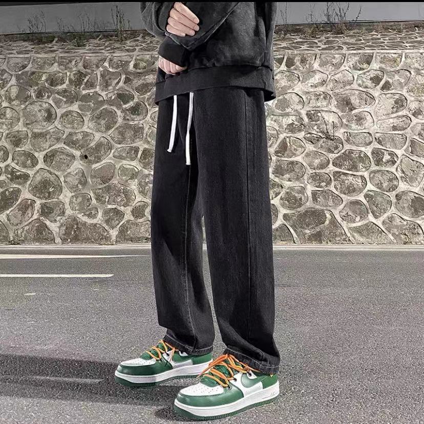 Calças de brim de verão masculinas 2023 novo estilo venda quente solto em linha reta cor clara meninos estilo fino cordã