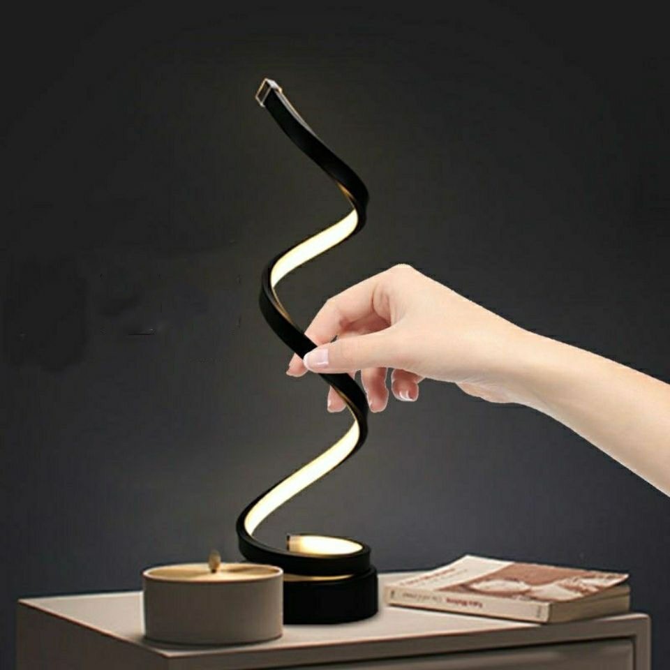 Luminária de Mesa Espiral Preta com 3 Cores de Luz Design Moderno e Ajustável