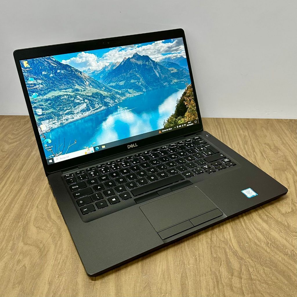 Notebook Dell Turbinado - Intel Core i5 8th /8gb ram / 256gb SSD / Tec retroilum.