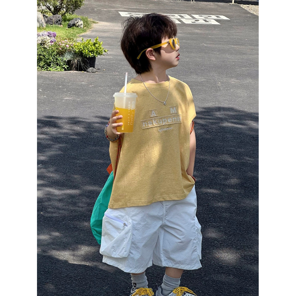 Aparência da mãe casa 2026 verão versão coreana crianças dos desenhos animados Anime impresso camiseta meninos de manga 