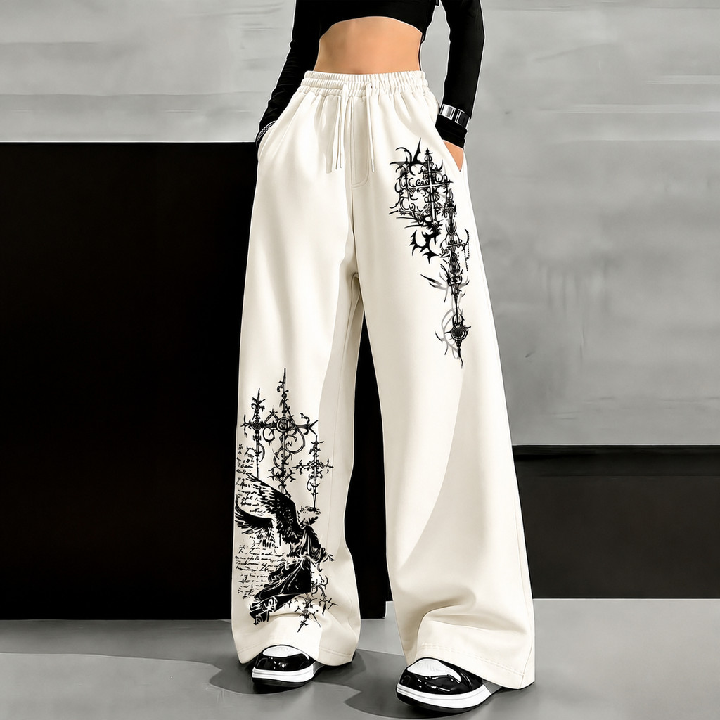 Calça Moletom Wide Leg Anjo Com Asas Diferente Escritas Perna Larga Baggy Moda Gringa — imagem 2 de 2