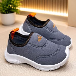 Tênis Infantil Masculino Calce Fácil Menino Casual. Leve e confortavel para seu pequeno