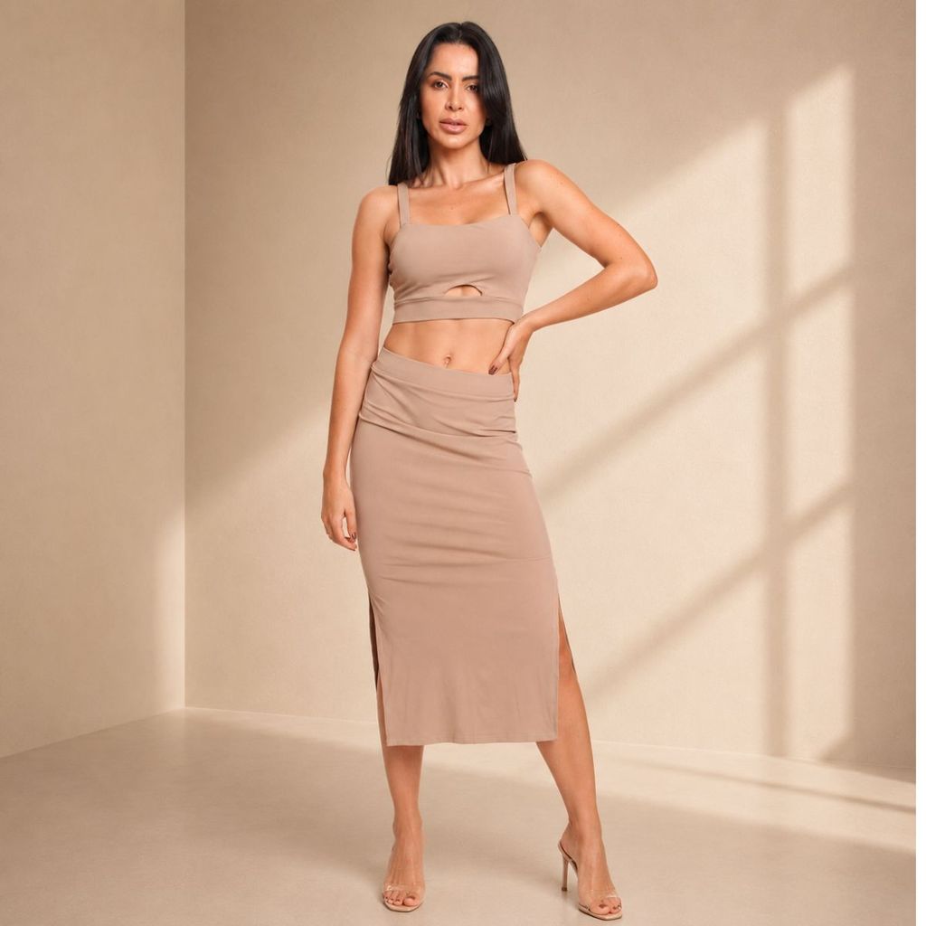 Conjunto Feminino Cropped Alcinha e Saia Midi Canelada com Fenda