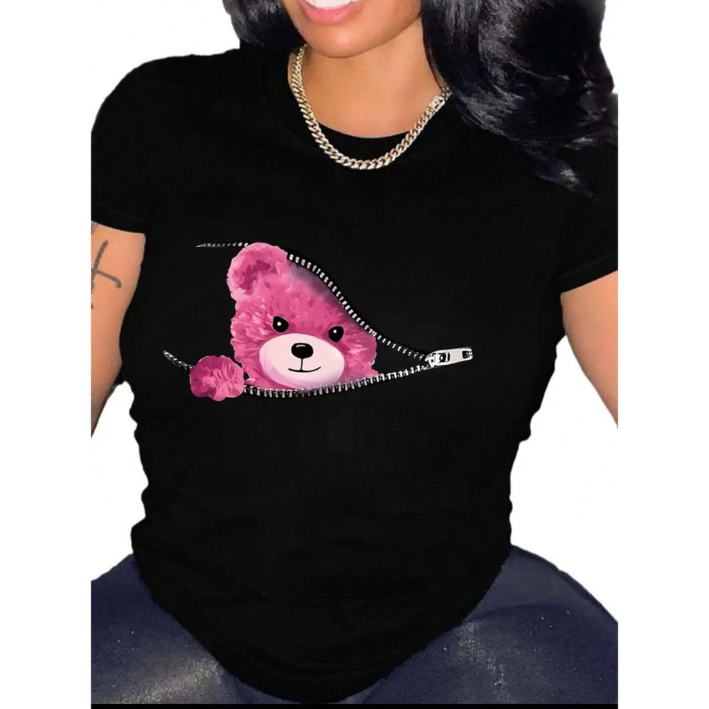 Camiseta Feminina Preta Urso Rosa Manga Curta , Decote Redondo Macio e Confortável Moda Verão - Algodão