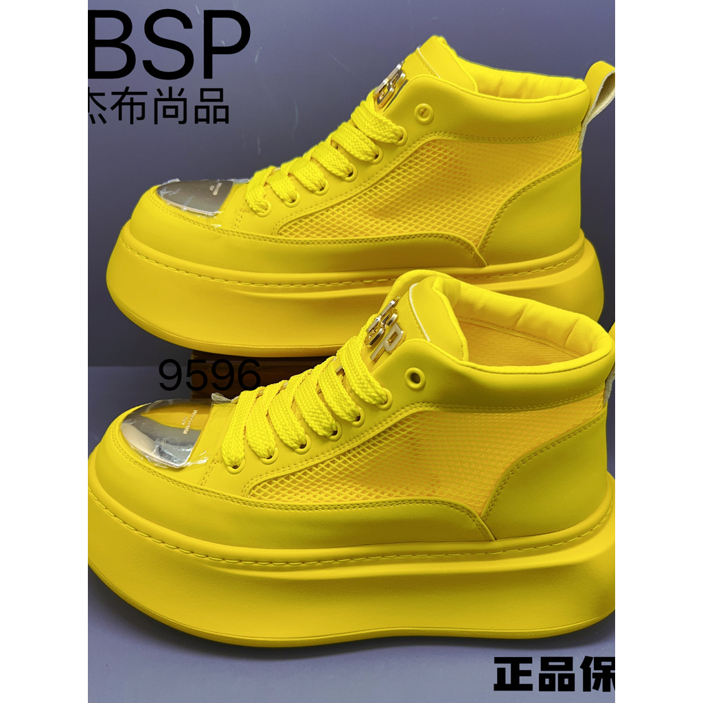 Sapatos masculinos 2026 novo estilo verão respirável sapatos casuais masculinos sapatos de rede All-Match sapatos esport