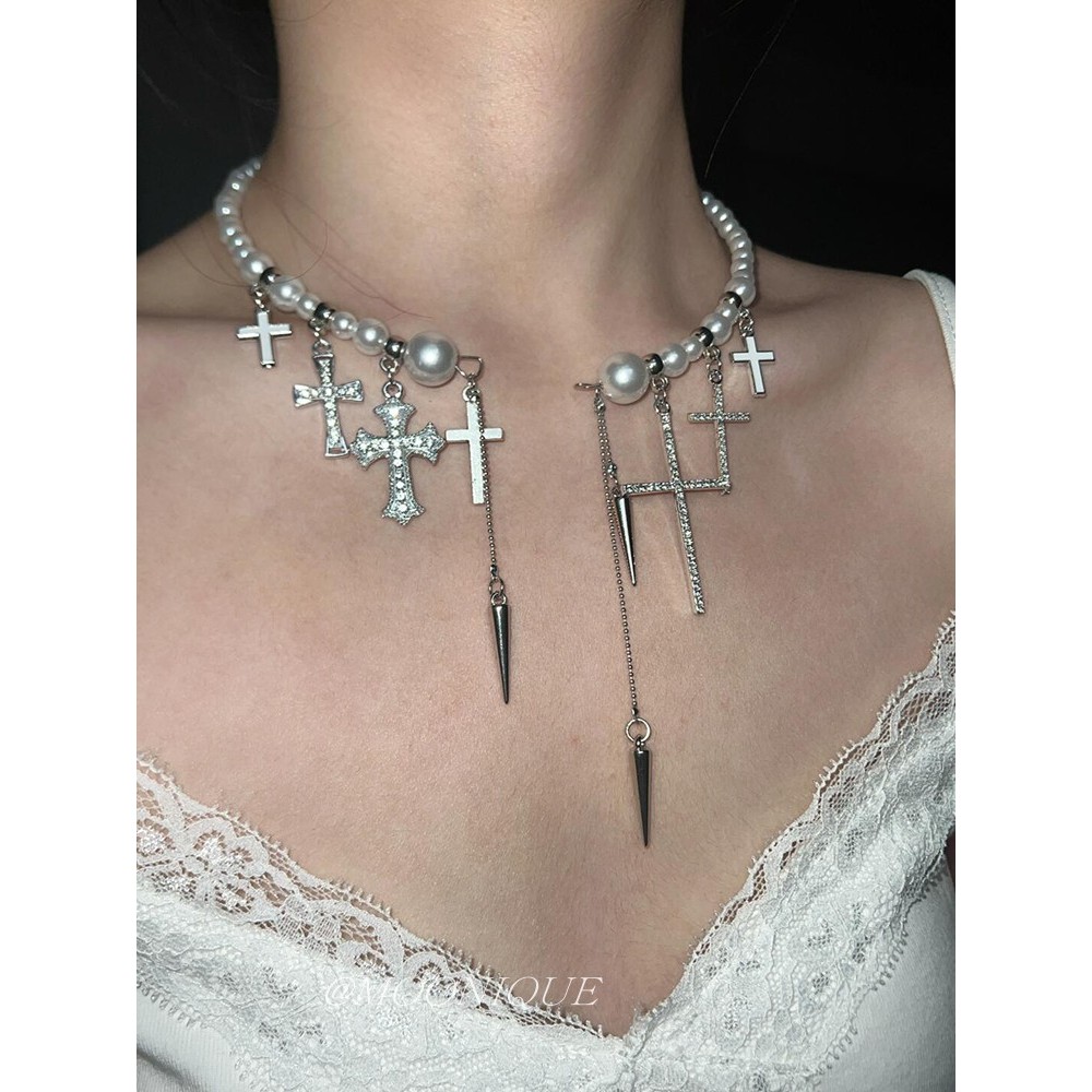 Luz de luxo pérola colar aberto feminino High-End colar cruz borla gargantilha colar clavícula corrente acessórios na mo