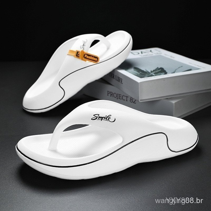 Chinelos super macios  sandálias de dedo confortáveis ​​e bonitas para usar fora  chinelos masculinos de verão