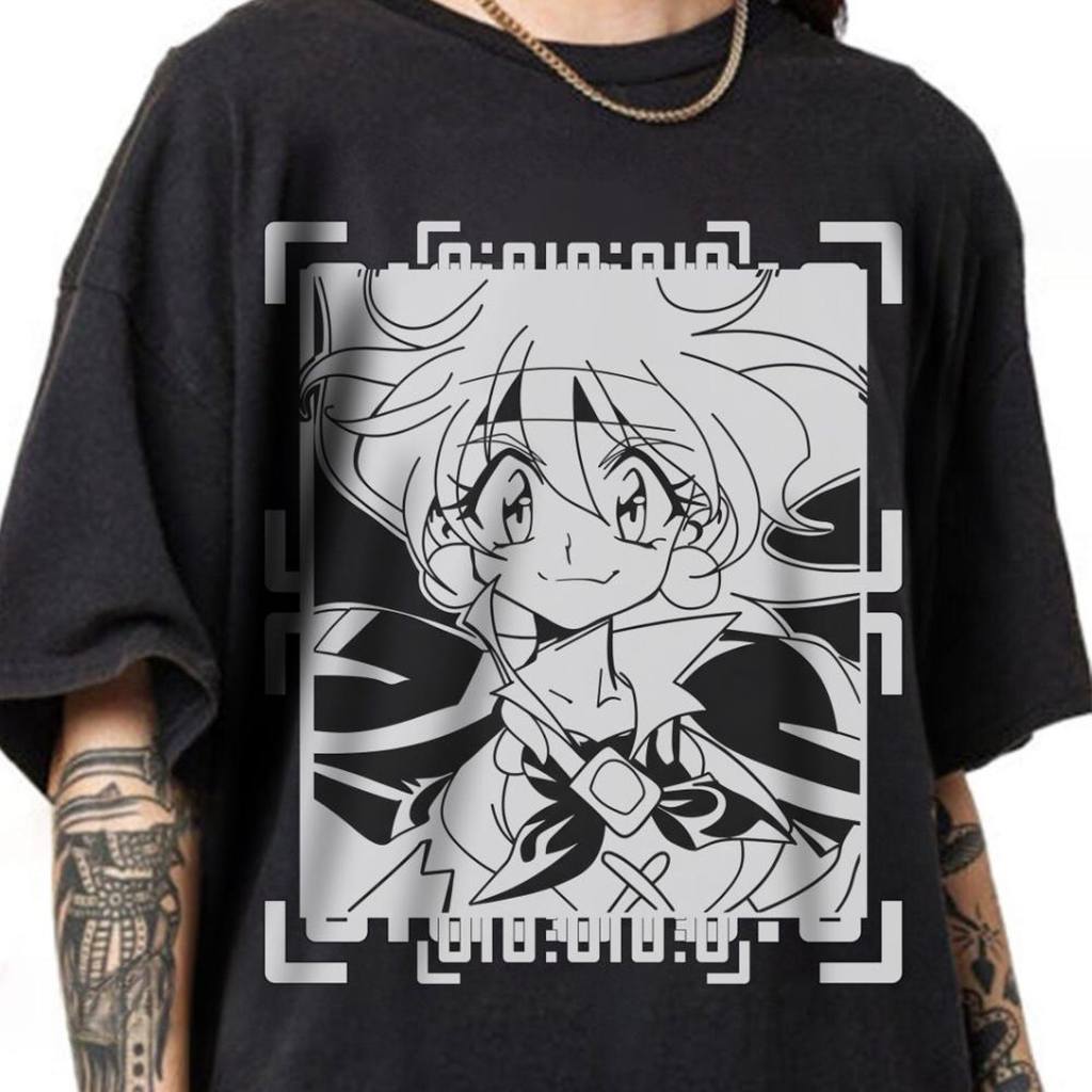 Camiseta Unissex Premium de Algodão Oversize Estampa Anime Retrô Preta Confortável Para Uso Casual Passeios E Eventos