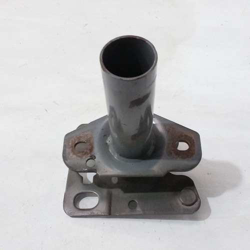 Suporte Da Alma Parachoque Tras Lado Esq Taurus 1997 Sku 63781 (MP)