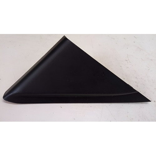 Moldura Interna Retrovisor Esquerdo Hyundai Veloster 2012 Preto