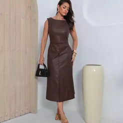 Vestido Feminino Midi Couro Ecológico Social Alças Largas Bolsos e Fenda Sofisticada Festas