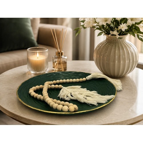 Centro De Mesa Verde Escuro Com Colar Decorativo 90cm Verde- Verde-musgo