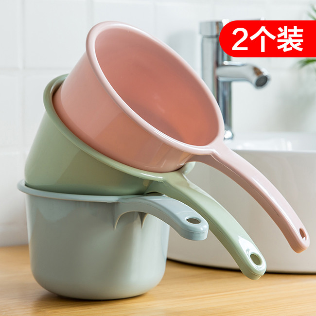 Concha de água com dois pacotes, concha de água, colher de água, cozinha criativa doméstica, aprofundamento, flutuador d
