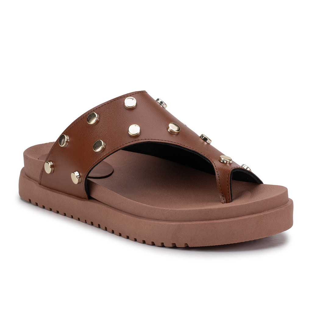 Sandália Papete Feminina Flatform com Tachas Rasteirinha Confortável Moderna Tendência