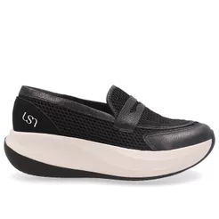 Loafer Multimateriais Preto Com Solado Alto