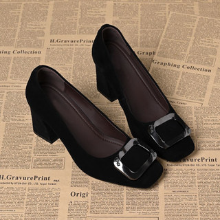 Couro macio Real moda fivela quadrada camurça sapatos de salto grosso primavera outono novo estilo elegante dedo do pé q