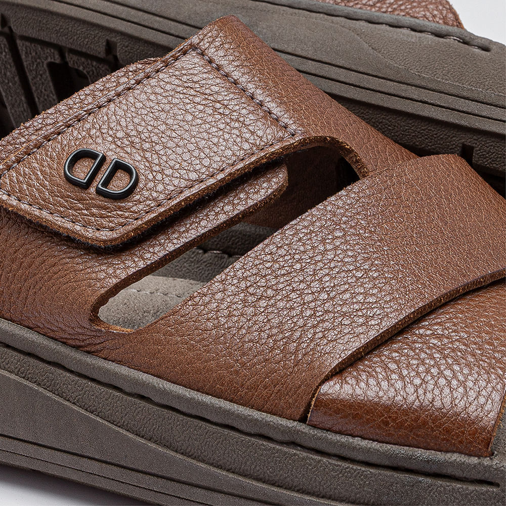 Chinelo De Couro Marrom Livo — imagem 2 de 2