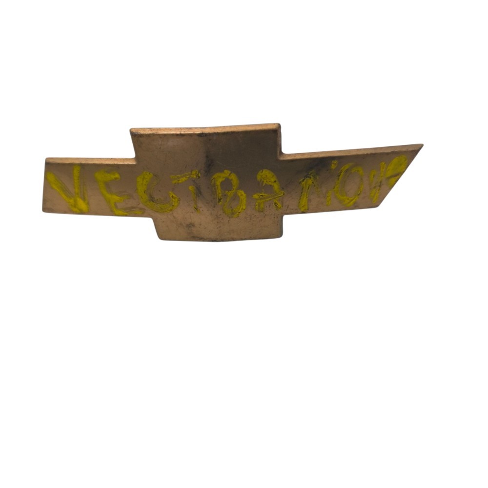 Emblema Grade Diant Dourado Gm Corsa Vectra Zafira 07/12