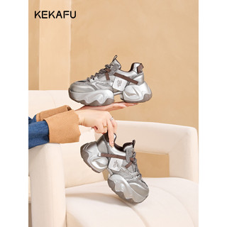 Kekafu prata papai sapatos femininos 2026 novo estilo inverno forro de lã pequeno sola grossa aumentando sapatos esporti