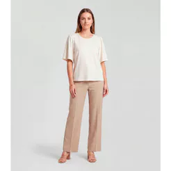 Blusa Feminina Com Manga Godê Infinita Cor Bege