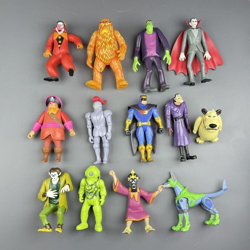 Produtos mais vendidos Snoopy Zombie, figura de coleção de bonecas DC, brinquedos de personagens de Anime, Mini figura d