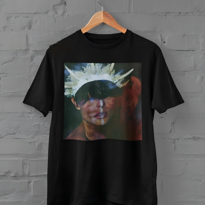 Camiseta Unissex Preto de 100% Algodão Puro com Estampa de Personagem Fantástico